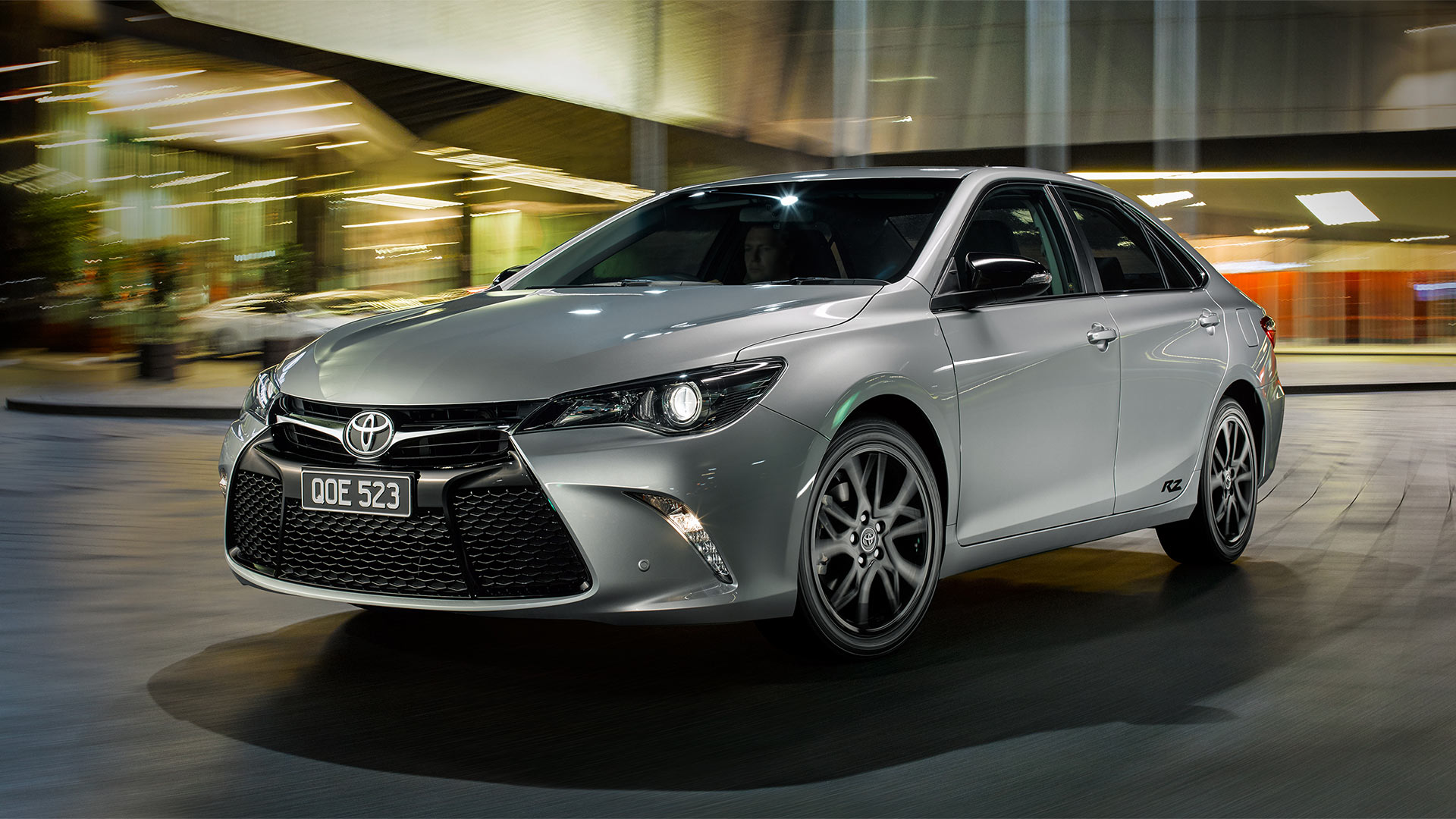 Camry-RZ-Front_1920x1080